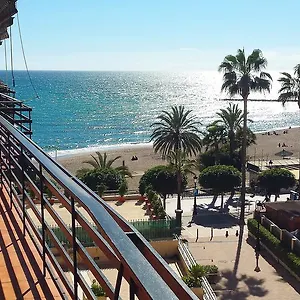 https://mediterranean-luxury-sunset.es-andalucia.com